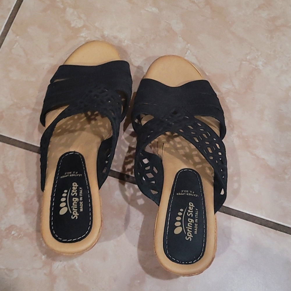 Spring Step black wedges size 36 excellent used condition